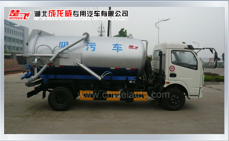 春风多利卡吸污车