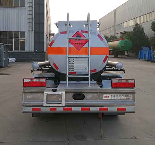 楚飞牌CLQ5040GJY6E型加油车